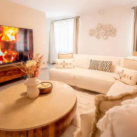Calya Family In Brussels - 4 Bedrooms *